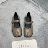 Tabi Loafer Flats
