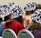 Milky Reversible Bucket Hat