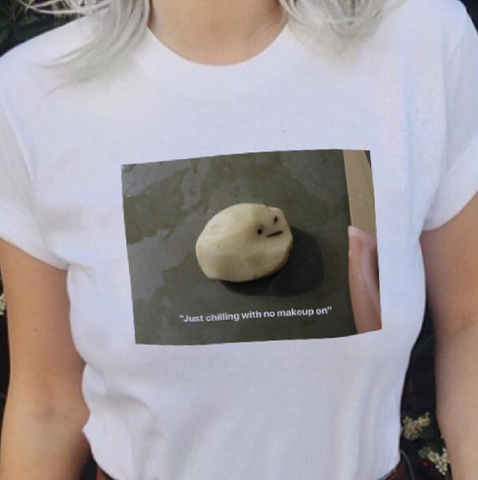 "Chillin With No Make Up On" Tee