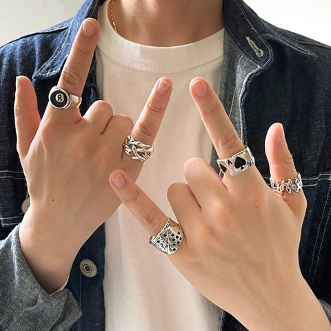 8 Ball Poker Ring Set