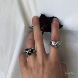 Throned Heart Ring