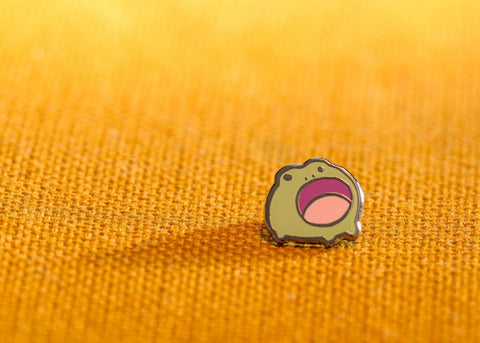 Screaming Frog Pin