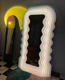 Wavy Mirror