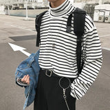 WM Relaxed Striped Turtleneck