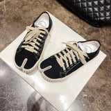 Tabi Canvas Sneakers