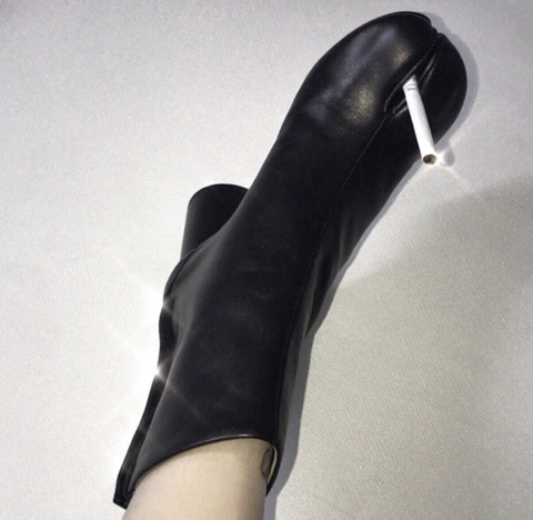 Tabi Split-toe Women Heeled Boots