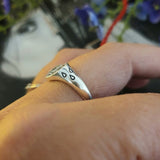 Cry Baby Singlet Ring