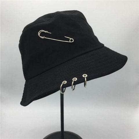 Grunge Bucket Hat – White Market
